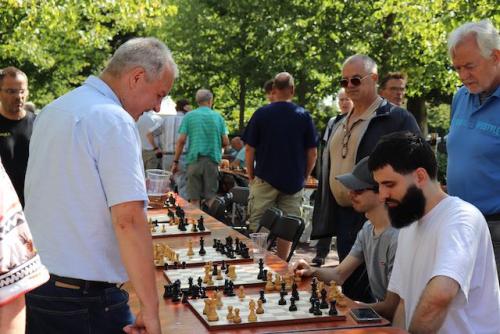 Simultaan door GM John van der Wiel